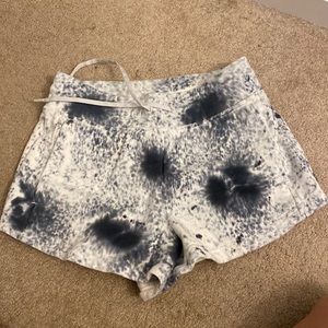 Lululemon inner glow tie dye size 6